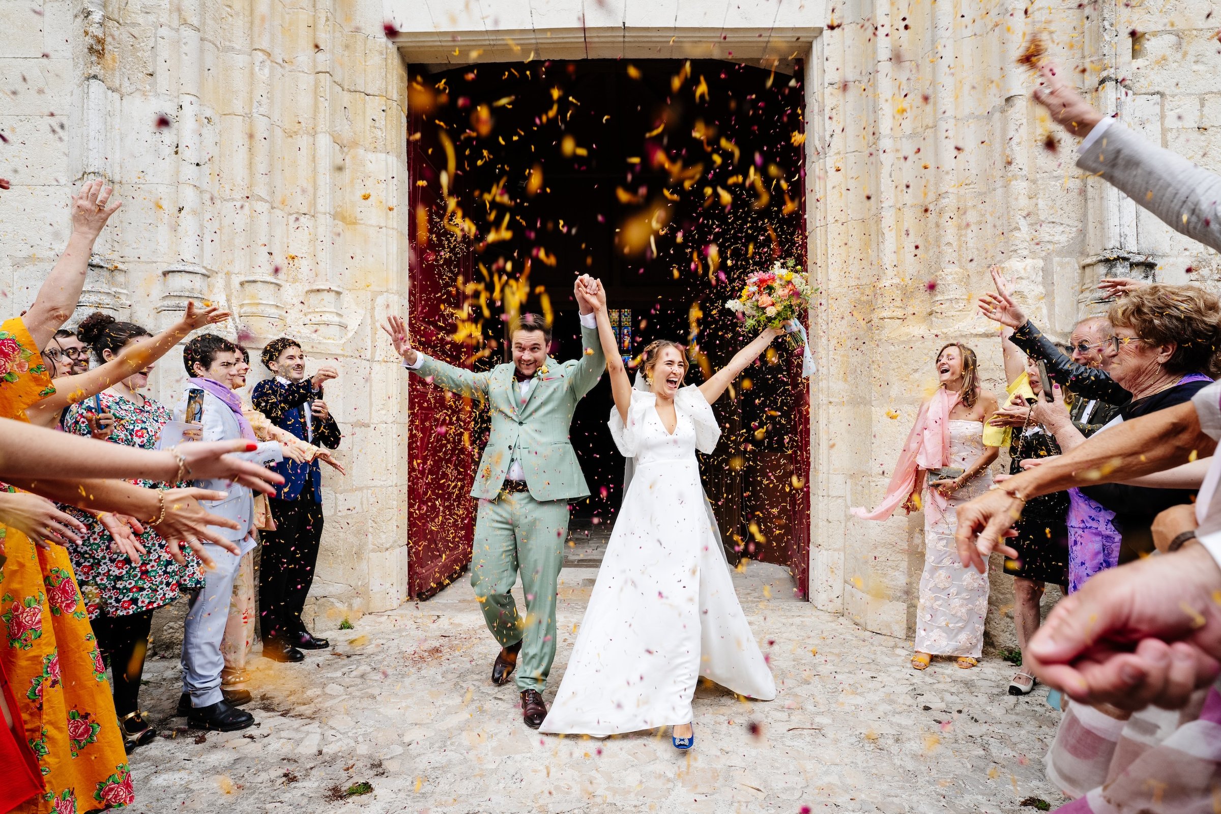Sortie d'église mariage